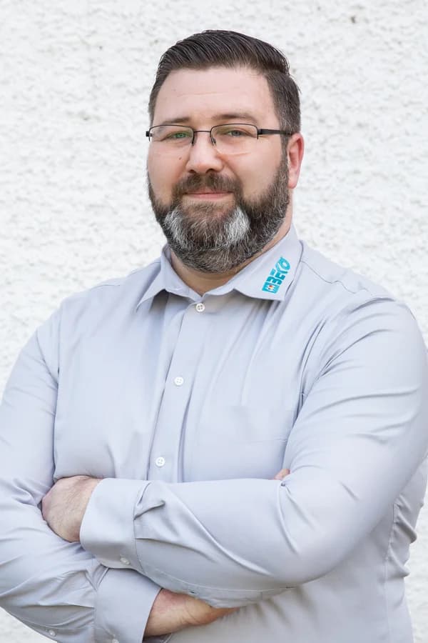 Herr Berg — Kundenbetreuung und Baustellenleitung